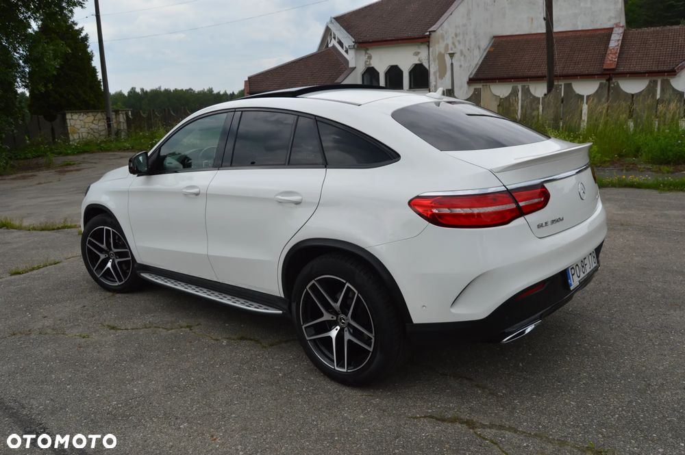 Mercedes-Benz GLE - 15