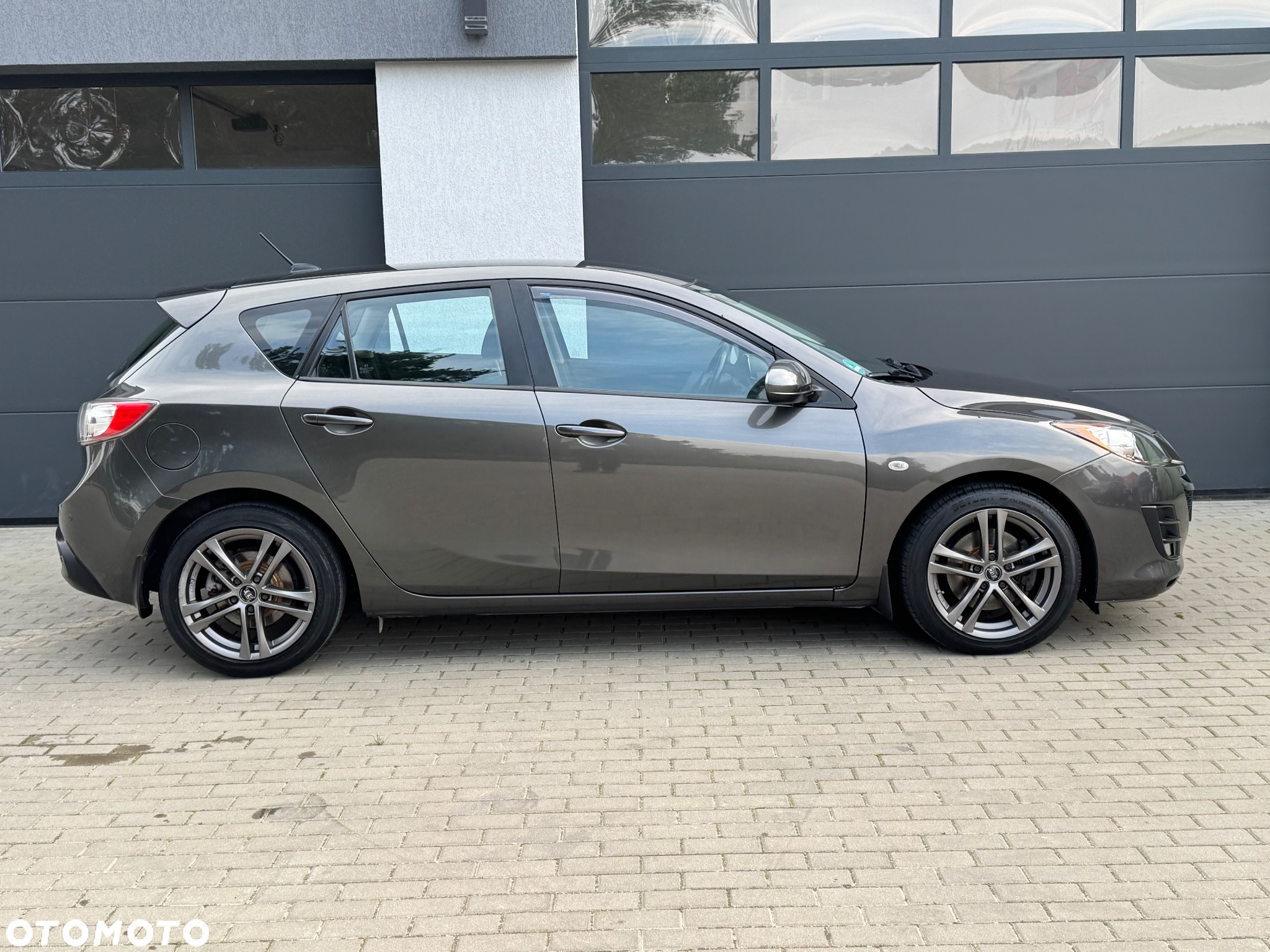 Mazda 3 2.0 MZR DISI Sports-Line - 5