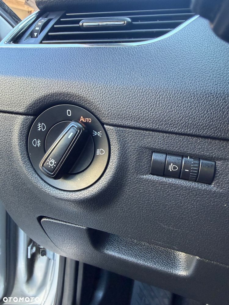 Skoda Octavia 1.6 TDI (Green tec) 4x4 Ambition - 15