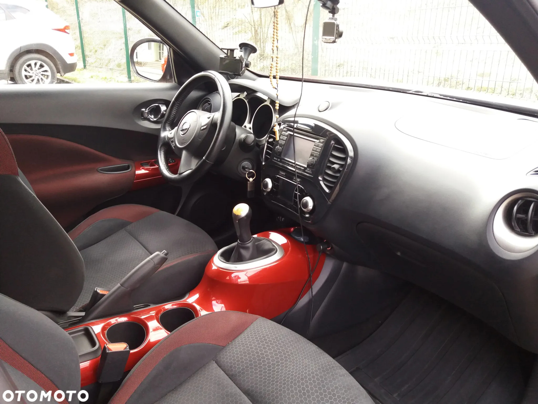 Nissan Juke 1.6 Tekna - 8