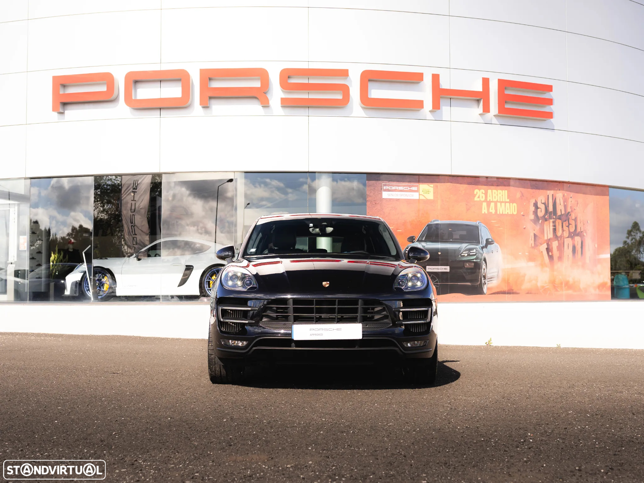 Porsche Macan Turbo - 9