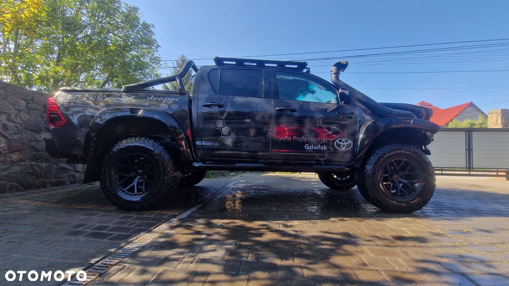 Toyota Hilux 2.8 D-4D Double Cab Invincible 4x4 - 19