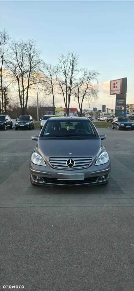 Mercedes-Benz Klasa B - 1