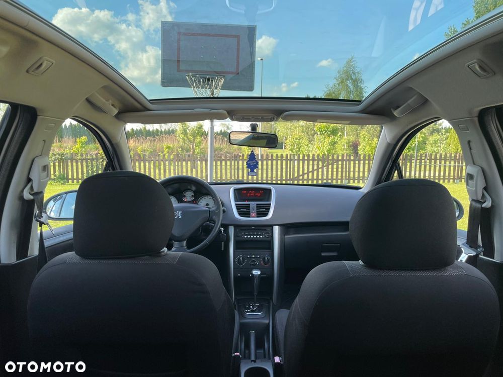Peugeot 207 120 VTi Automatik Premium - 23