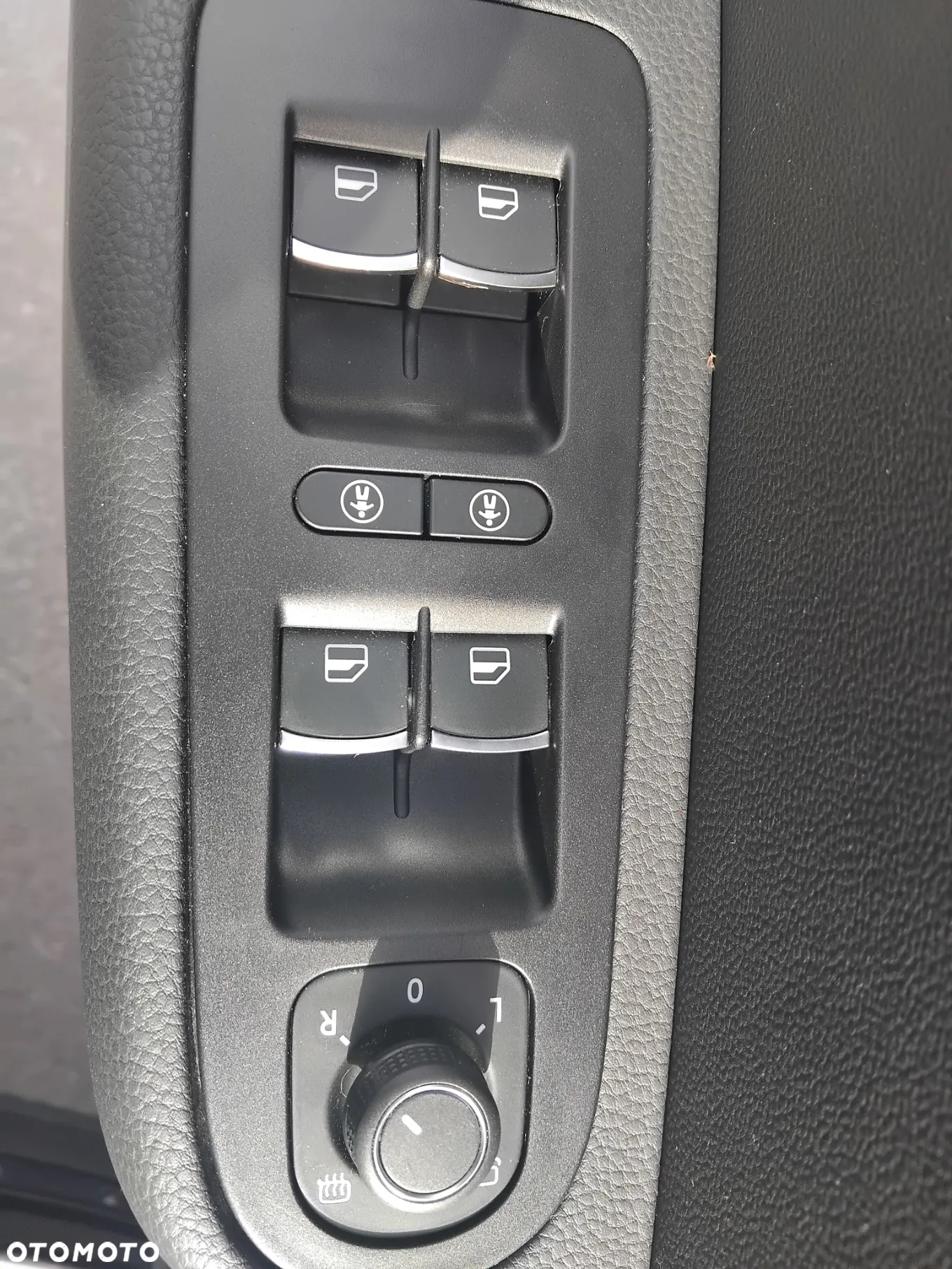 Seat Alhambra 2.0 TDI Ecomotive FR-Line - 28