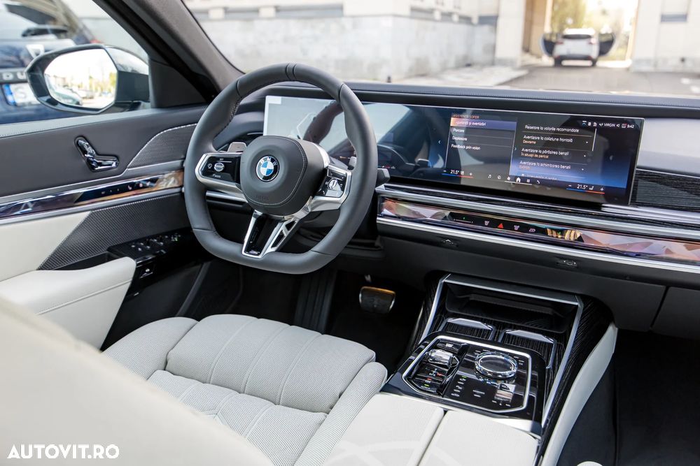BMW Seria 7 - 35