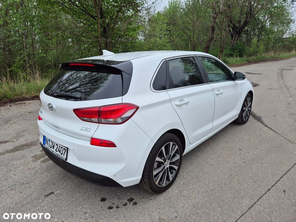 Hyundai i30 1.4 T-GDI Premiere Style - 5