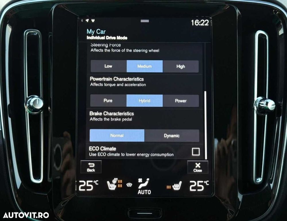 Volvo XC 40 Recharge T5 Twin Engine AT7 Inscription - 34