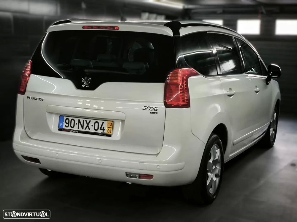 Peugeot 5008 1.6 E-HDi 5L Allure 2-Tronic - 15