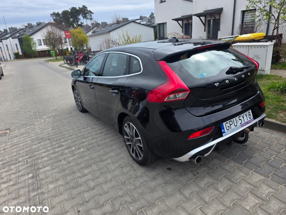 Volvo V40 D4 RDesign - 4