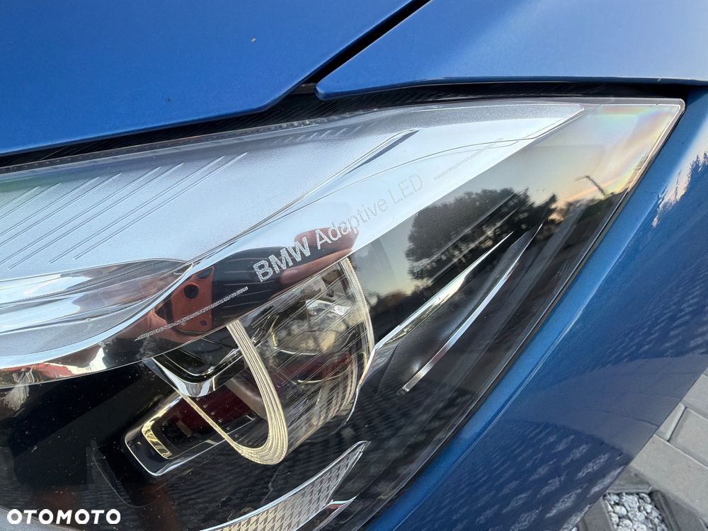 BMW 3GT 330i xDrive M Sport - 11