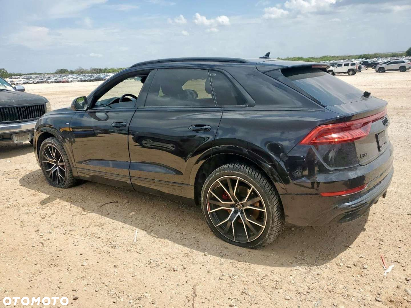 Audi Q8 - 2