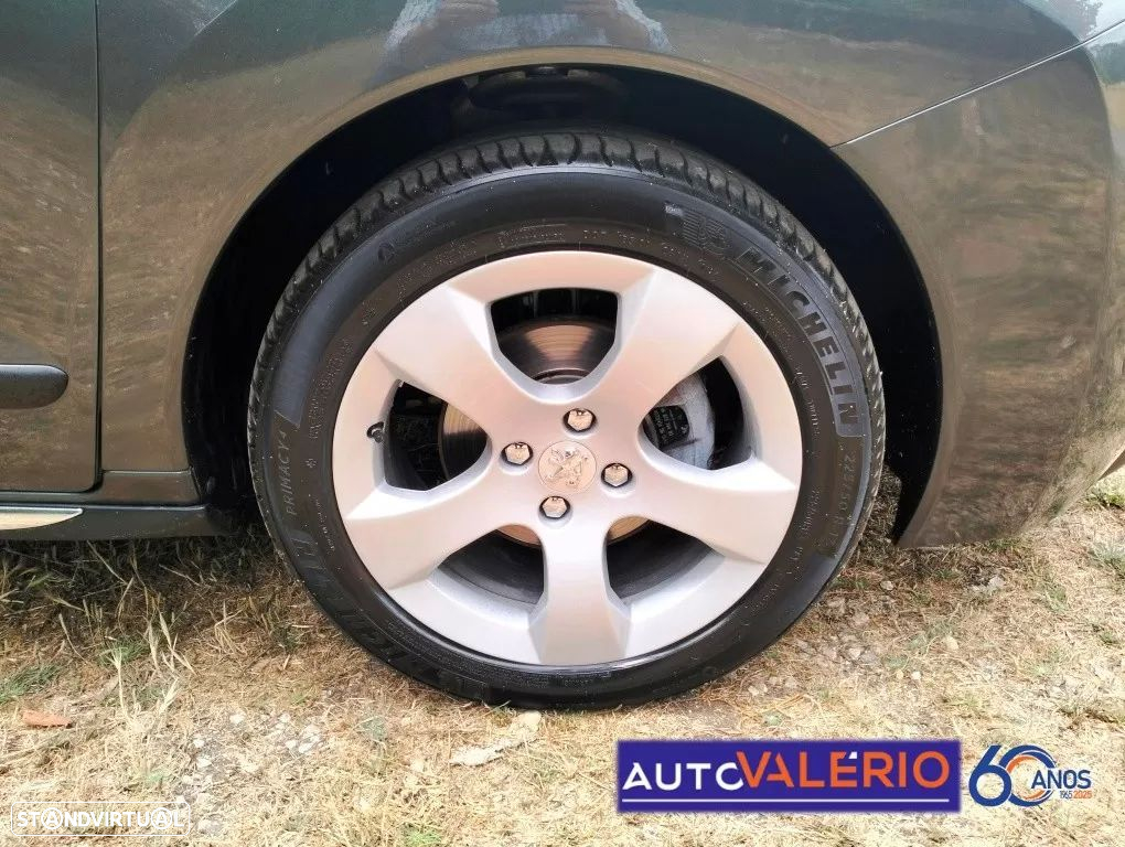 Peugeot 3008 1.6 e-HDi Allure 2-Tronic - 39