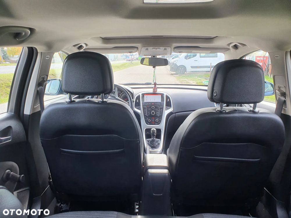 Opel Astra ver-iv-1-4-t-cosmo - 25