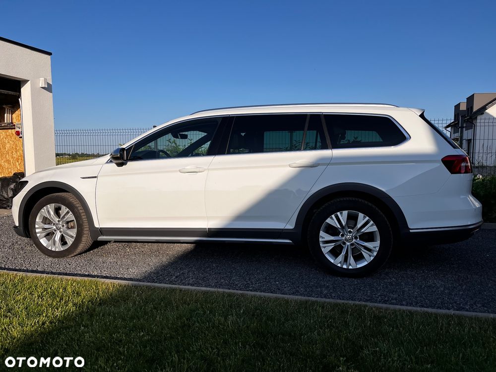 Volkswagen Passat - 5