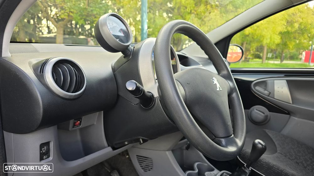 Peugeot 107 1.0 Urban - 26