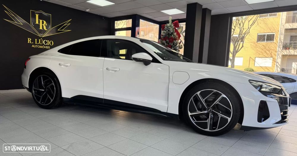 Audi e-tron GT quattro - 14