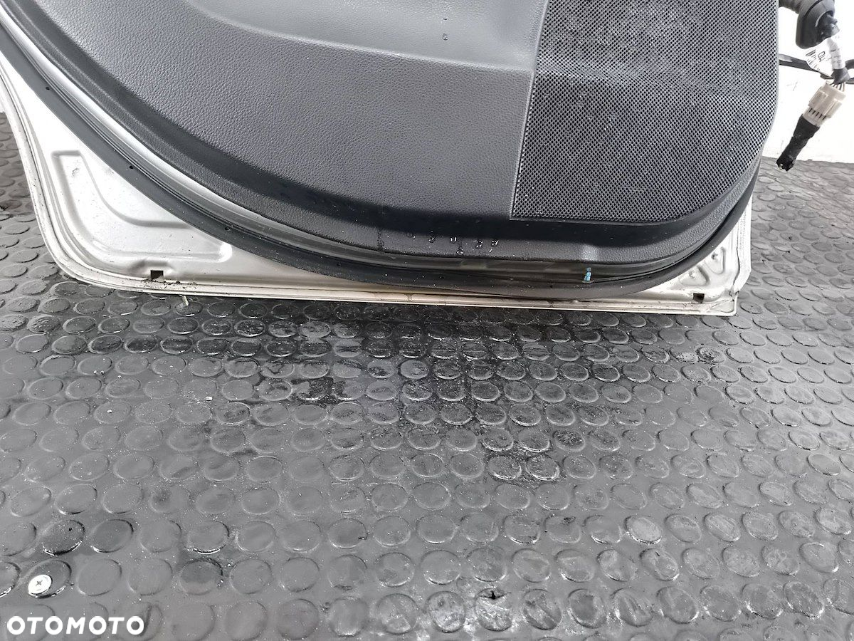 DRZWI LEWY TYŁ NISSAN NOTE I KY0 HATCHBACK - 10