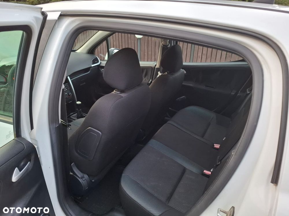 Peugeot 207 1.4 HDi Trendy - 7