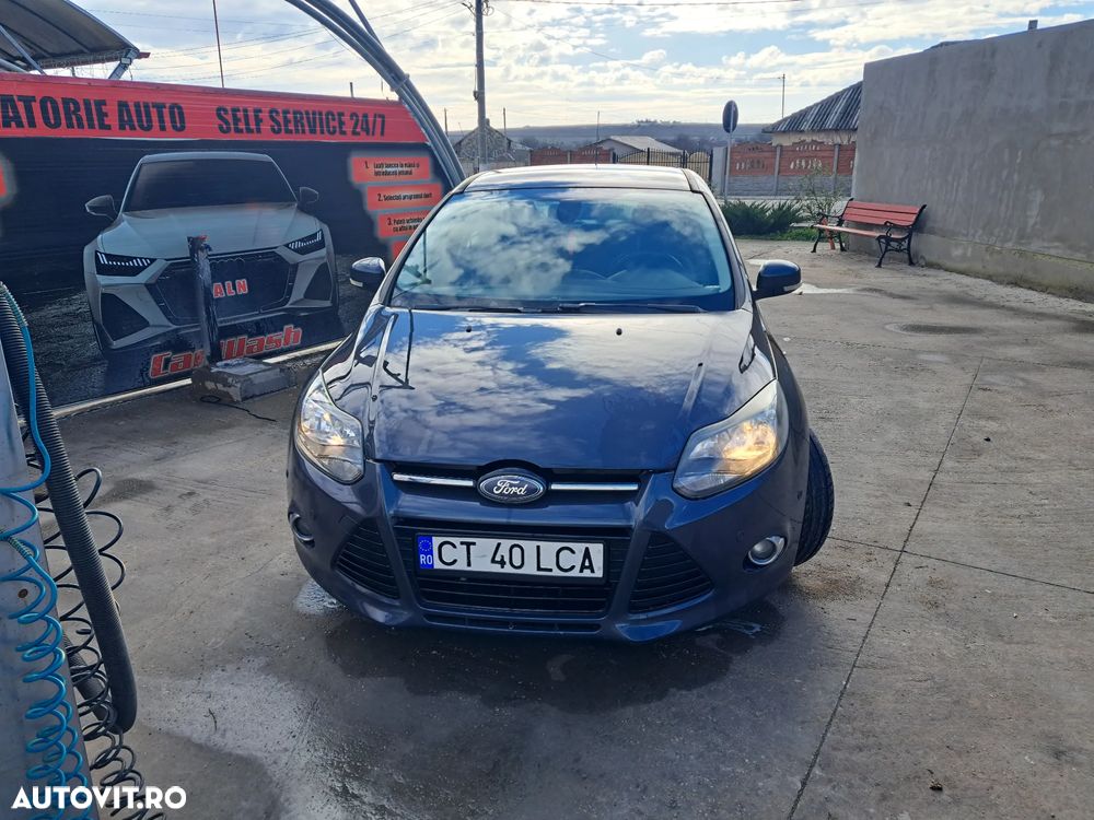 Ford Focus - 1