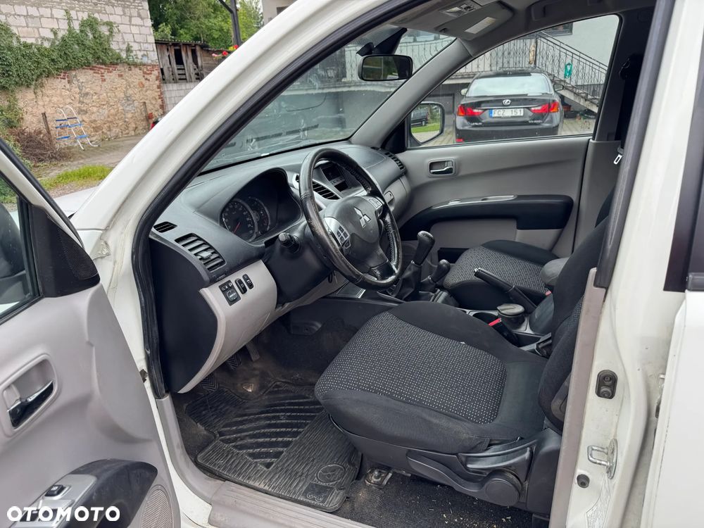 Mitsubishi L200 Pick Up 4x4 Intense Double Cab - 5