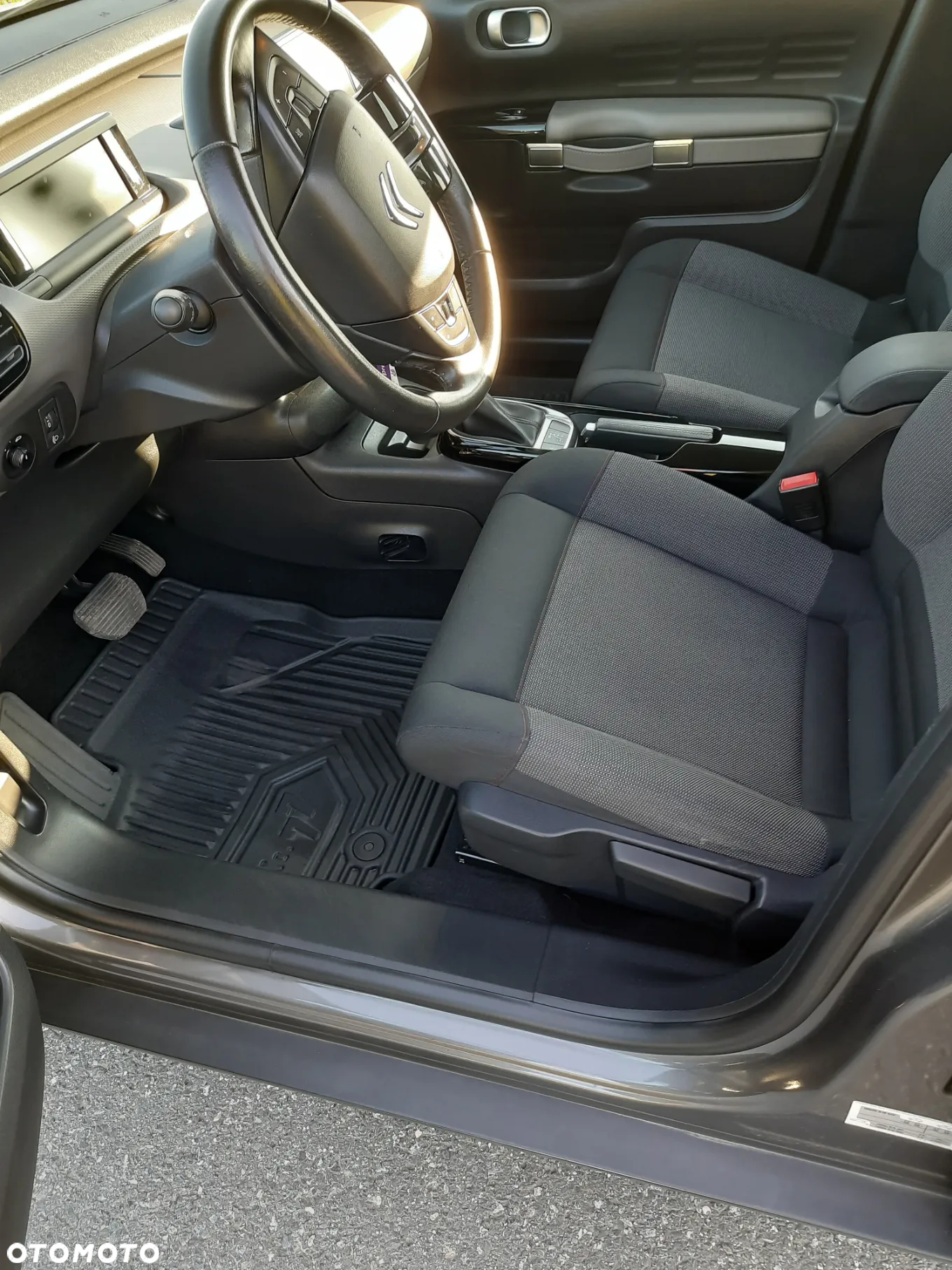 Citroën C4 Cactus BlueHDi 120 Stop&Start EAT6 Shine - 9