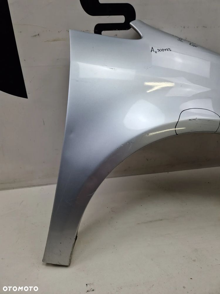 Błotnik przód przedni prawy VW Touran I LIFT - 2