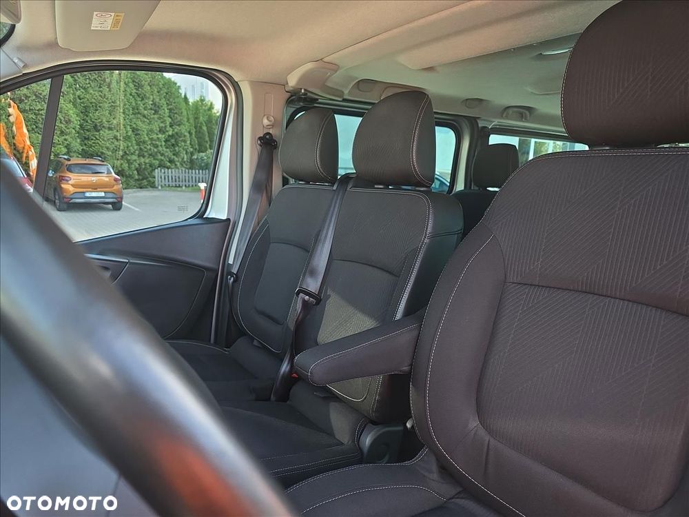 Renault Trafic - 12