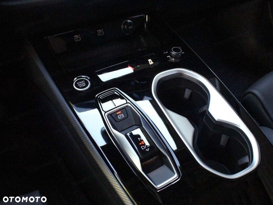 Audi A6 Avant 40 TDI mHEV S Line S tronic - 14