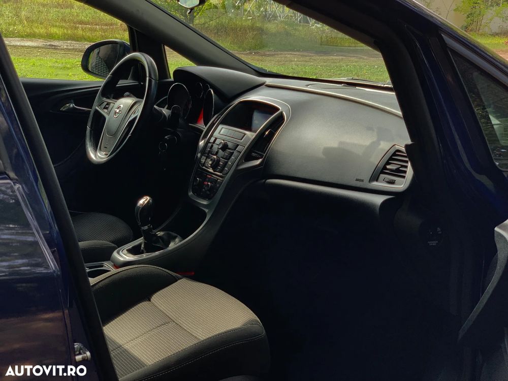 Opel Astra Sports Tourer 1.6 CDTI ECOTEC Start/Stop Cosmo - 10