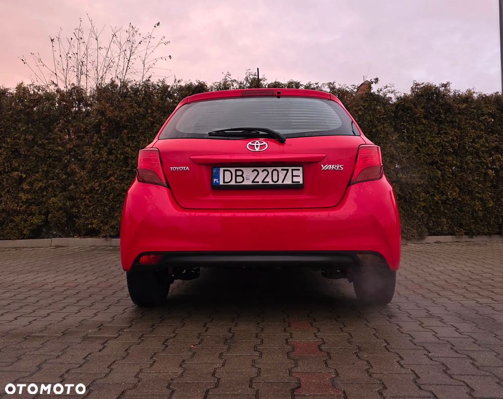 Toyota Yaris 1.33 Life EU6 - 15