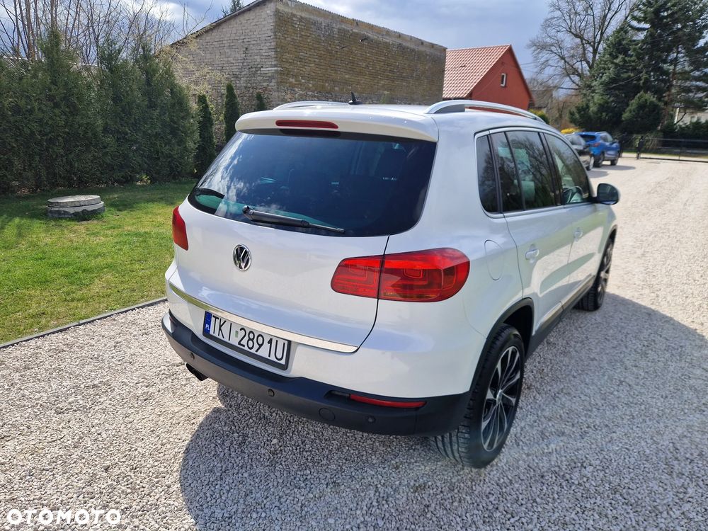Volkswagen Tiguan 1.4 TSI BlueMotion Technology Lounge Sport & Style - 25