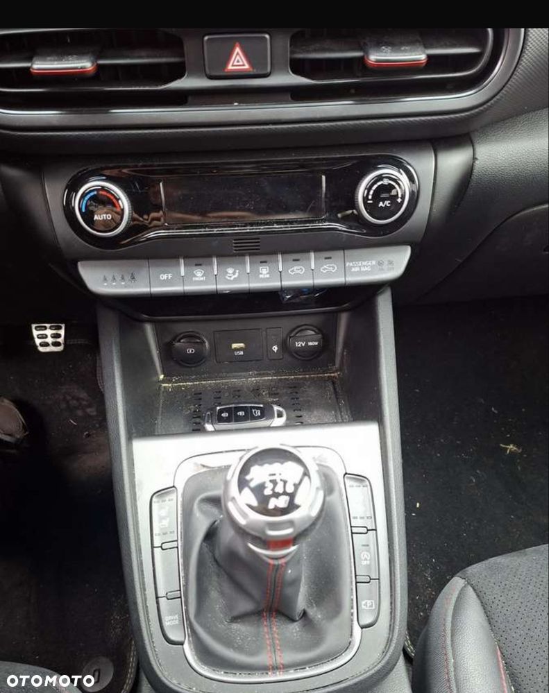 Hyundai Kona 1.0 T-GDI 48V-Hybrid N Line - 17