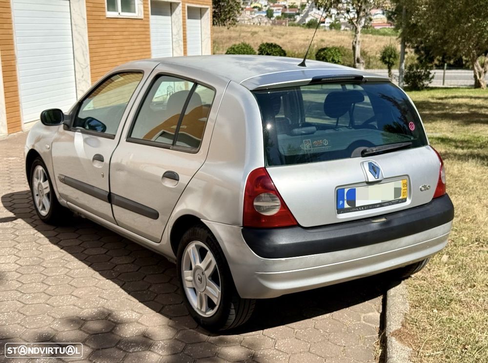 Renault Clio 1.5 dCi Confort Dynamique - 6