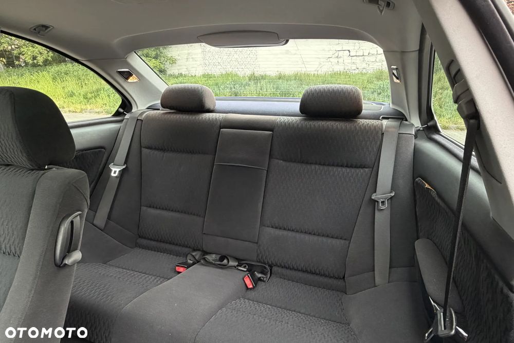 BMW Seria 3 323 CI - 11