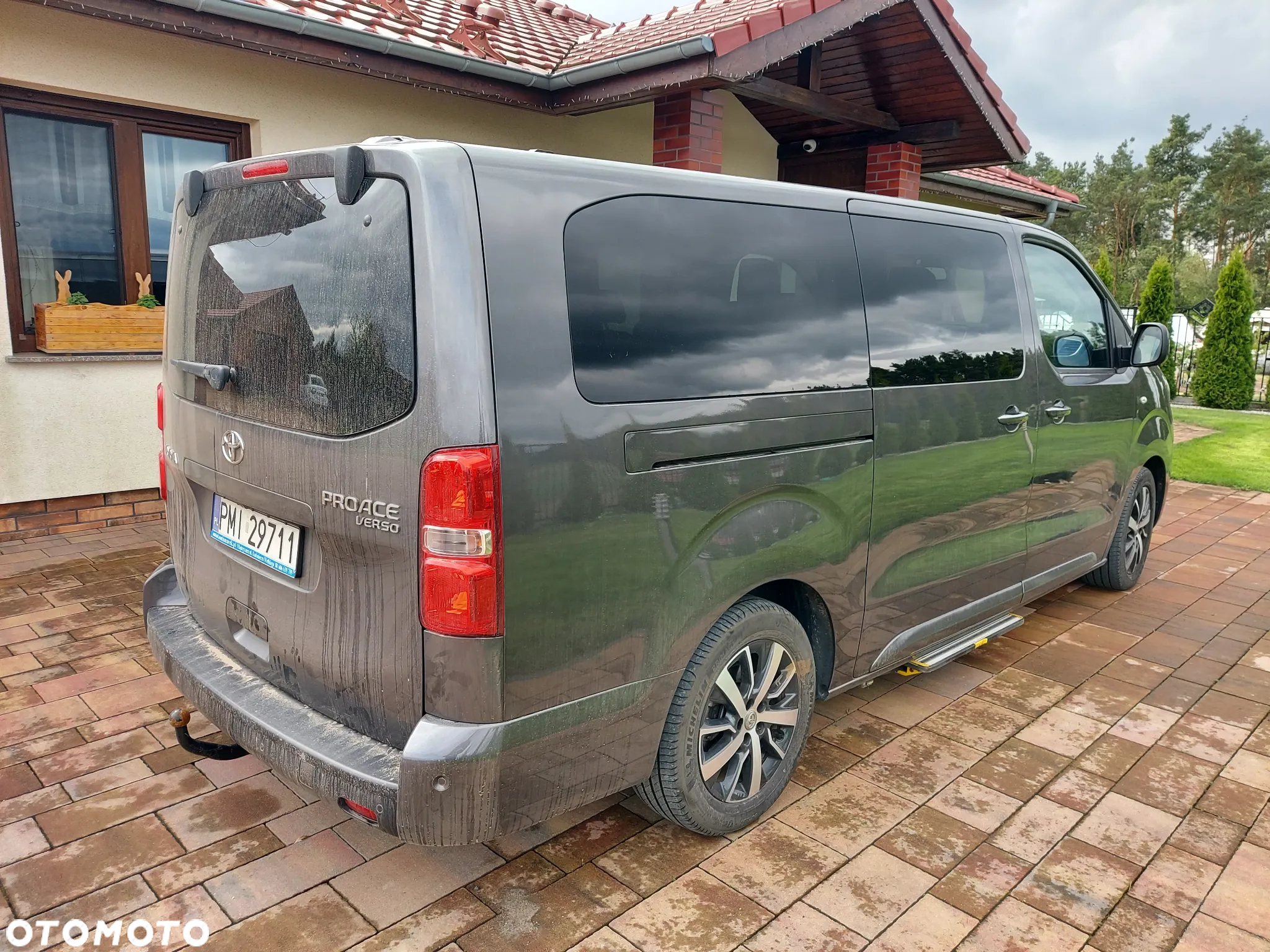 Toyota ProAce 2,0-l-D-4D L2 (8-Si.) Autm Verso Team Deutschland - 3