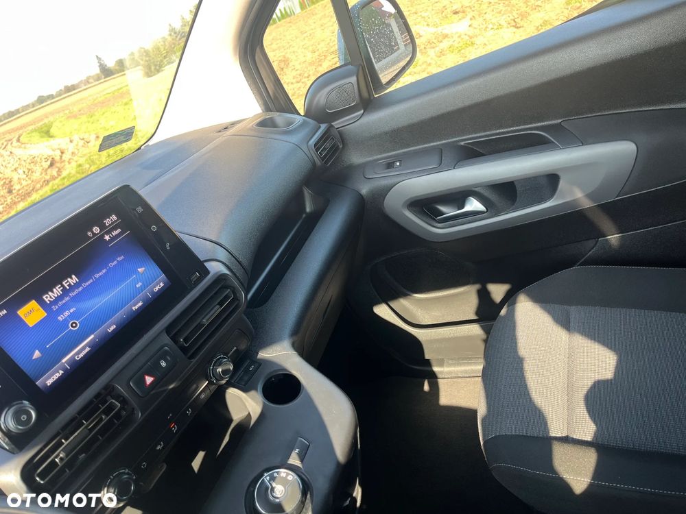 Toyota Proace City Verso Long 1.2 D-4T Business - 12