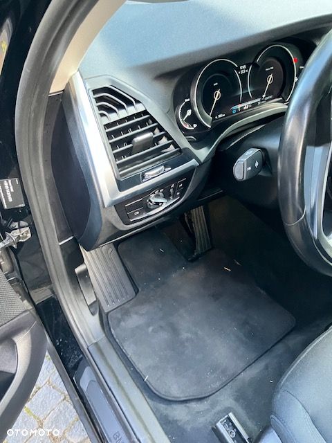 BMW X3 - 26