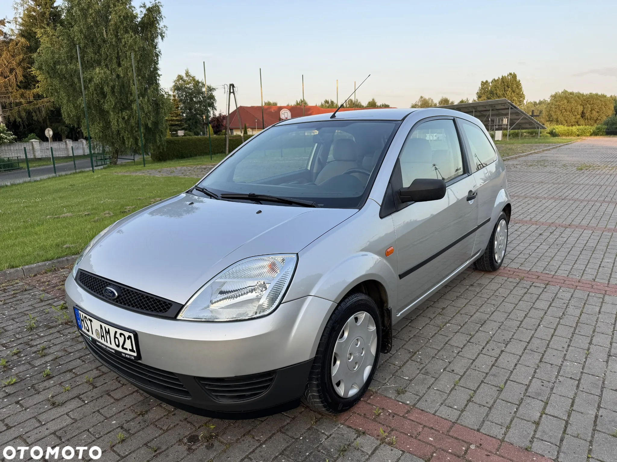 Ford Fiesta 1.4 - 10