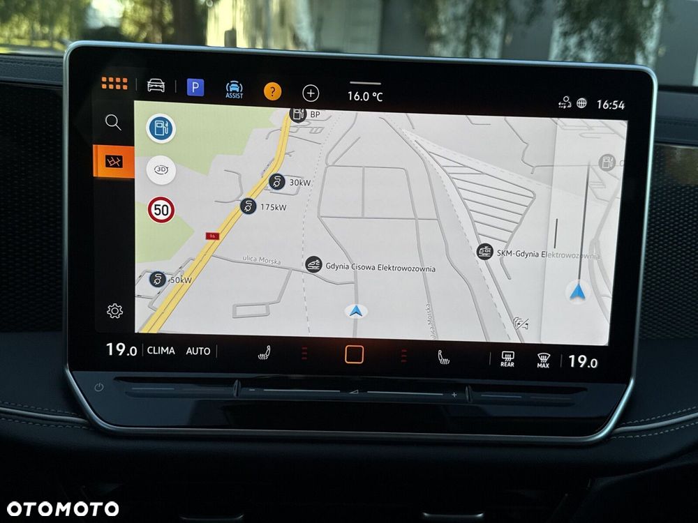 Volkswagen Passat Variant 1.5 TSI ACT mHEV Business DSG - 32