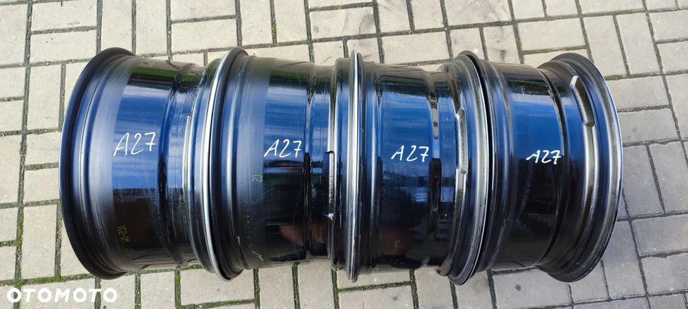 FELGI ALUMINIOWE STOPNIOWANE 5x112 2x 8Jx18 CALI ET43 2x 9Jx 18 CALI ET 52,5 fi 66,6 MERCEDES E CLS GLK GLS 4 SZTUKI KOMPLET - 20