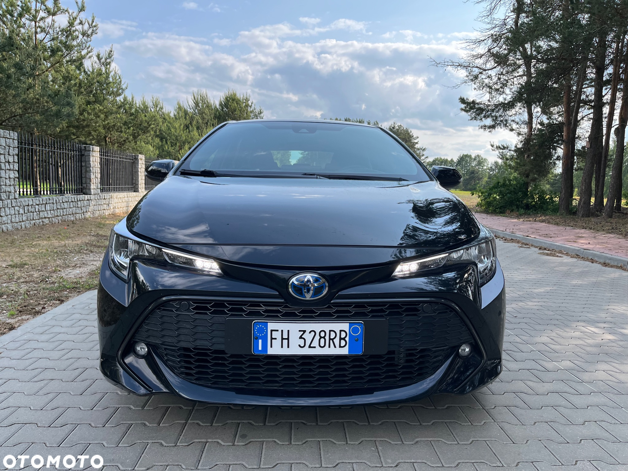 Toyota Corolla 1.8 Hybrid Comfort - 2
