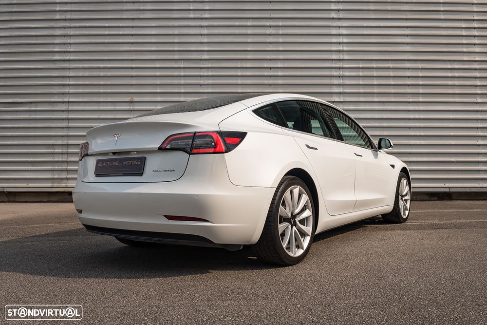 Tesla Model 3 AWD Dual Motor Performance - 11
