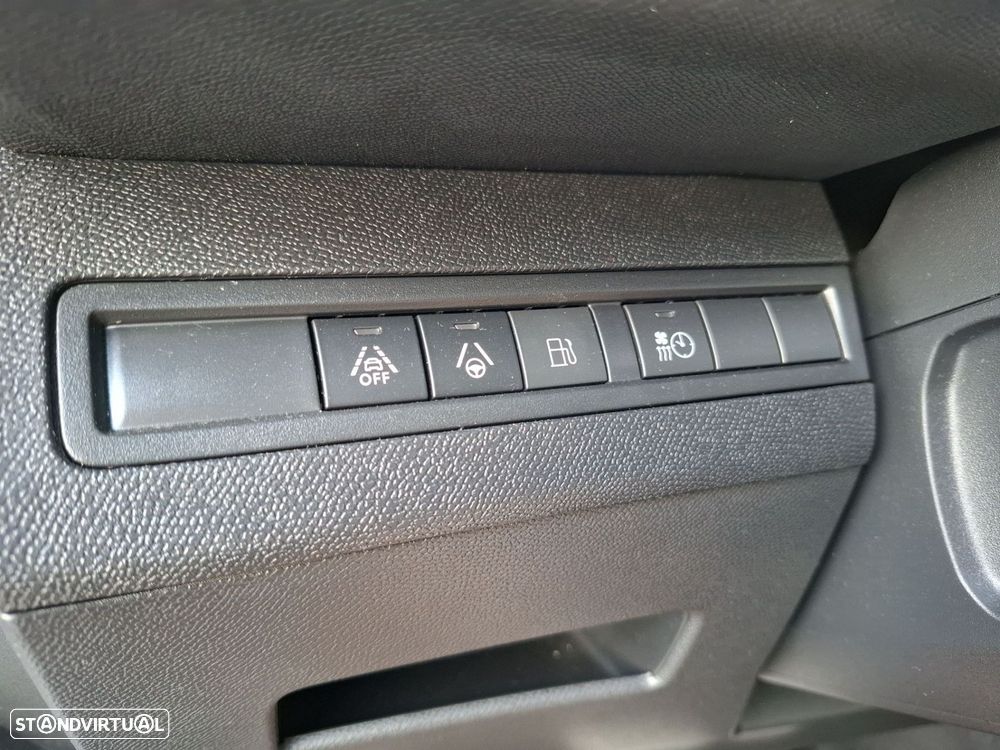 Peugeot 3008 1.6 Hybrid GT e-EAT8 - 21