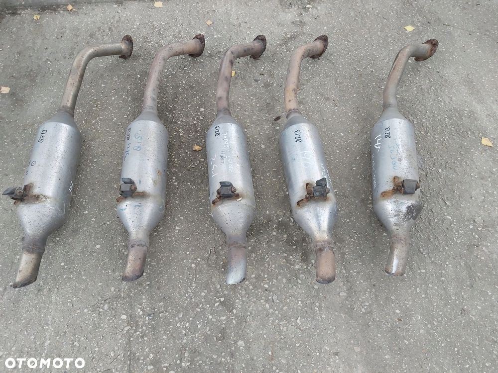 Toyota Auris I tłumik końcowy 1,6 wydech - 3