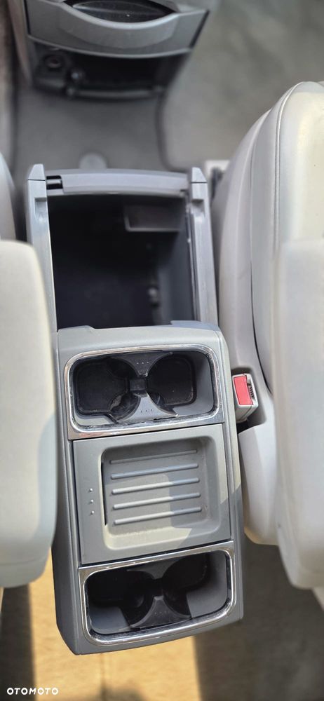 Chrysler Town & Country 4.0 Limited - 27