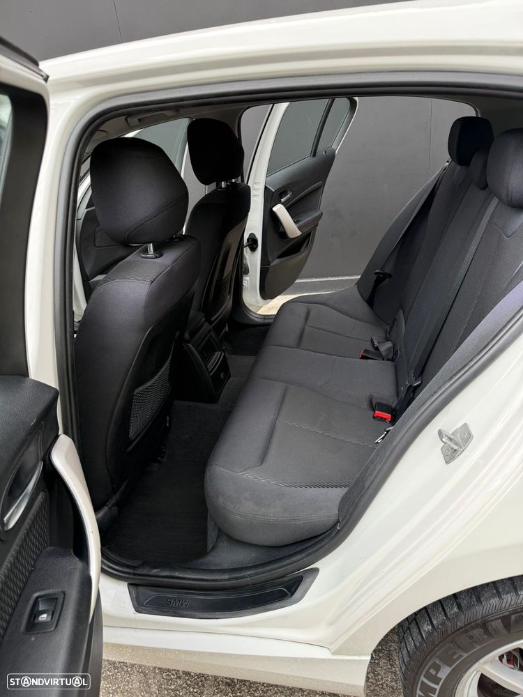 BMW 116 i Urban Line - 12