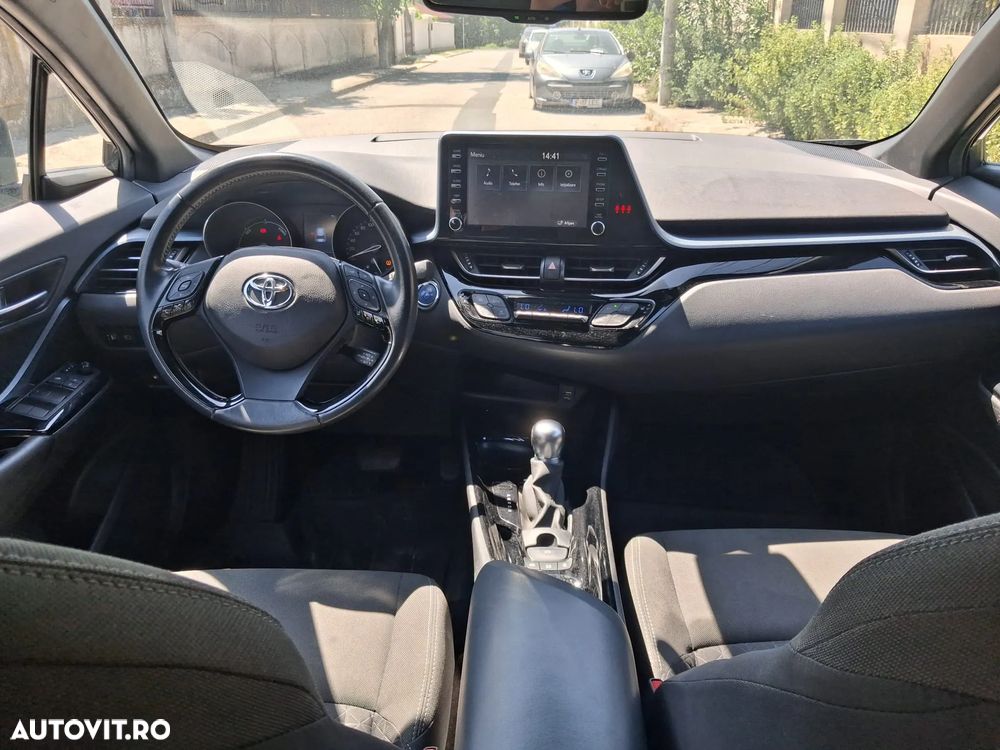 Toyota C-HR 1.8 HSD 122 CP 4x2 CVT Style - 3
