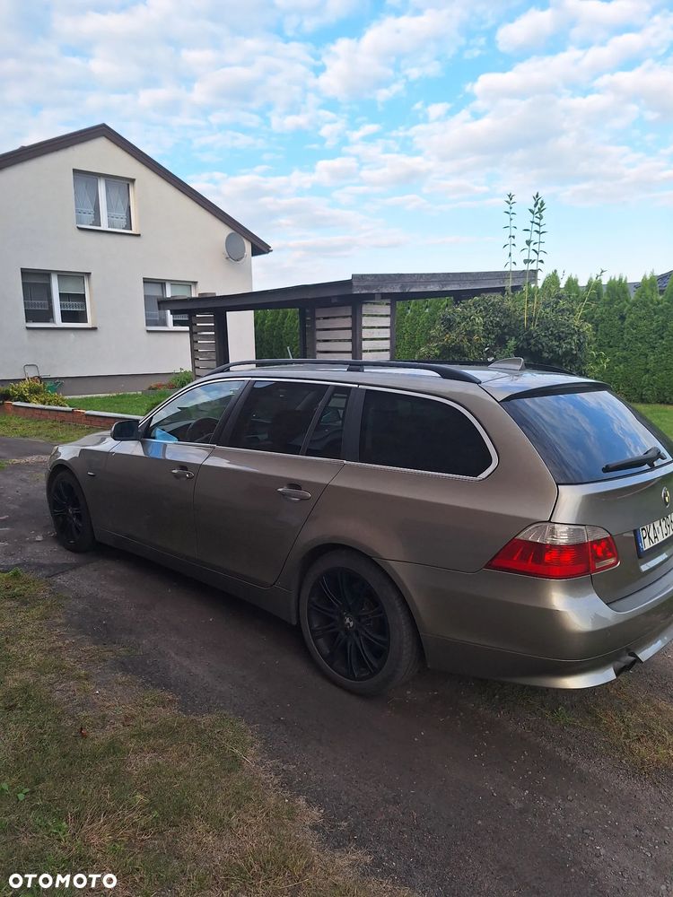 BMW Seria 5 525d - 3
