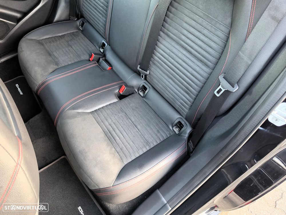 Mercedes-Benz A 180 CDI BE Edition AMG Line - 40